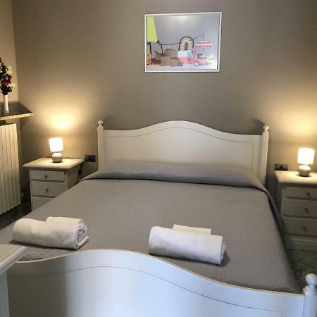 Anfite Apartments Castelletto Peschiera del Garda Buitenkant foto
