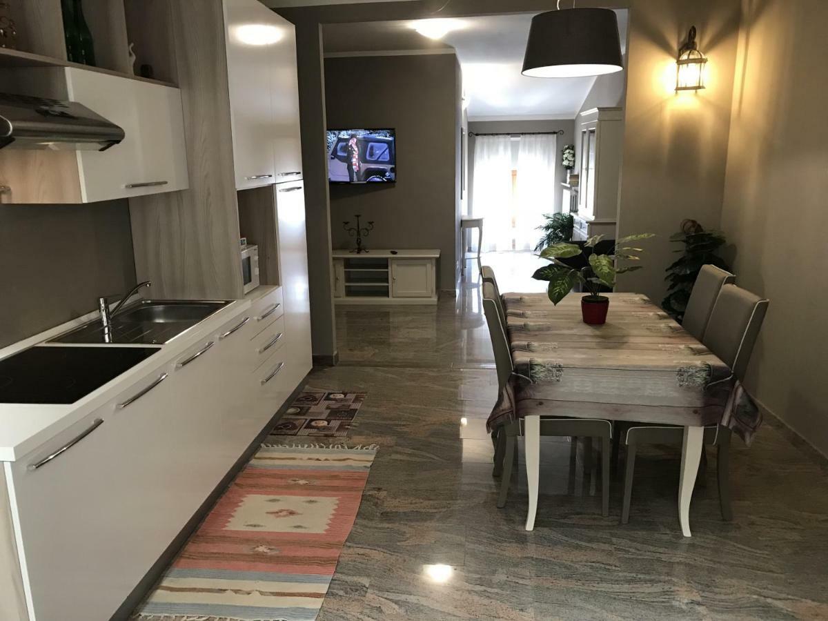Anfite Apartments Castelletto Peschiera del Garda Buitenkant foto
