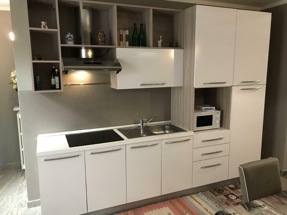 Anfite Apartments Castelletto Peschiera del Garda Buitenkant foto