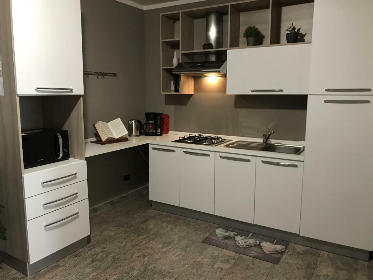 Anfite Apartments Castelletto Peschiera del Garda Buitenkant foto